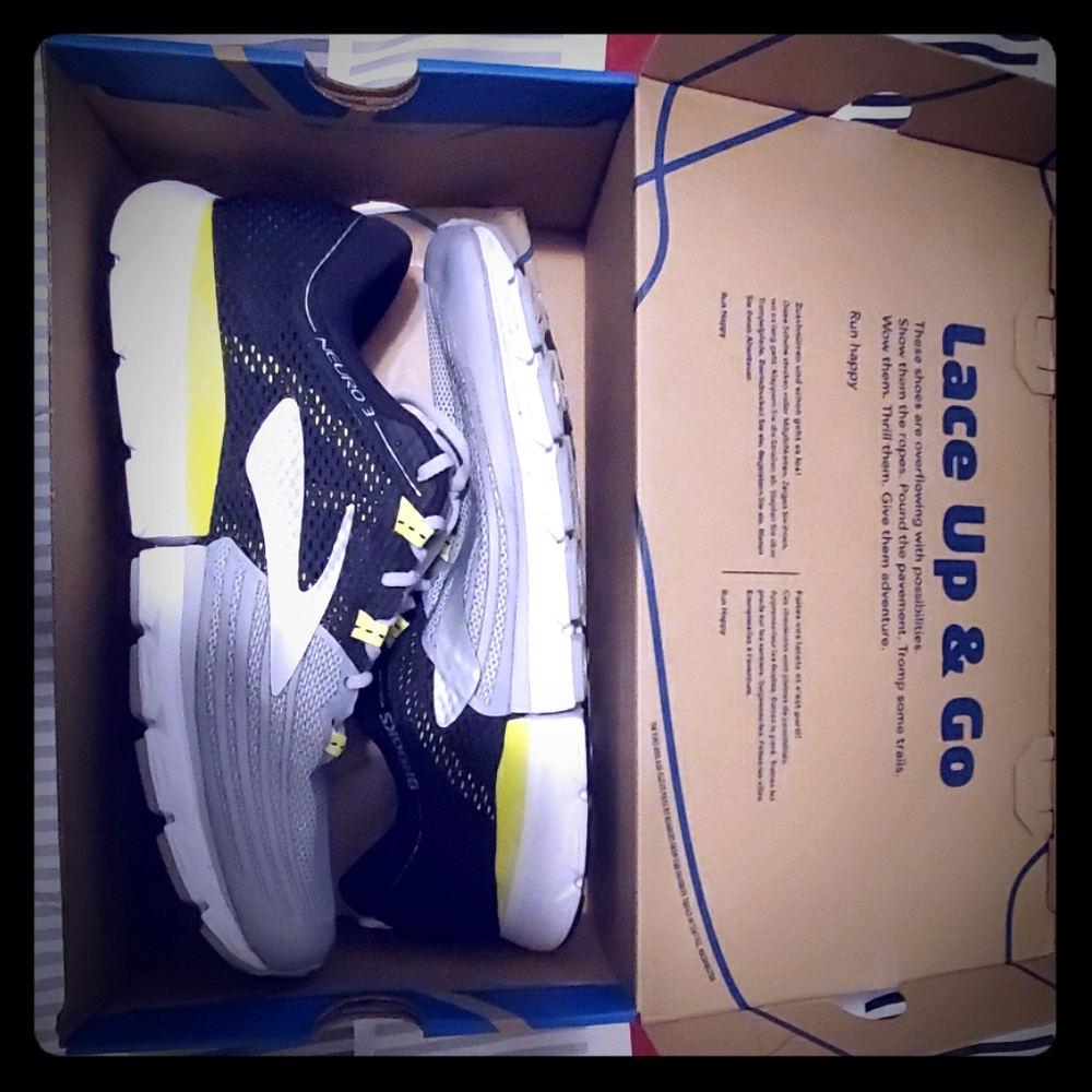 Mens Brooks Running Shoes
